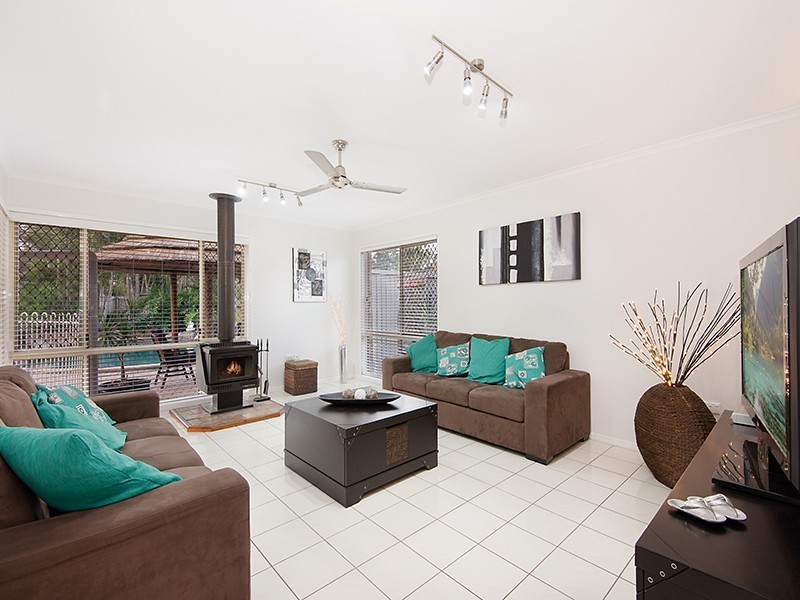 71 Wendon Way, Bridgeman Downs QLD 4035