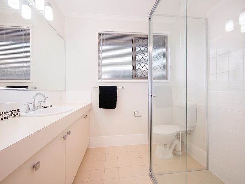 71 Wendon Way, Bridgeman Downs QLD 4035