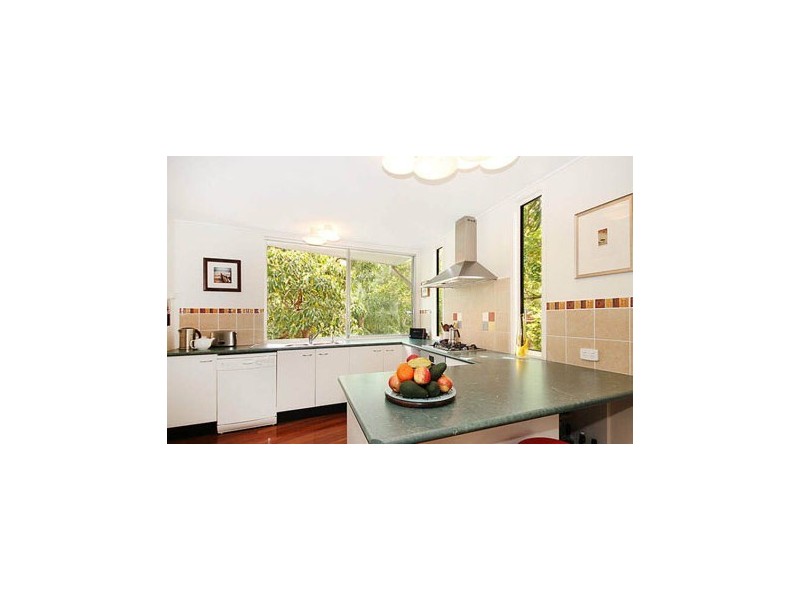 146 Russell Terrace, Indooroopilly QLD 4068