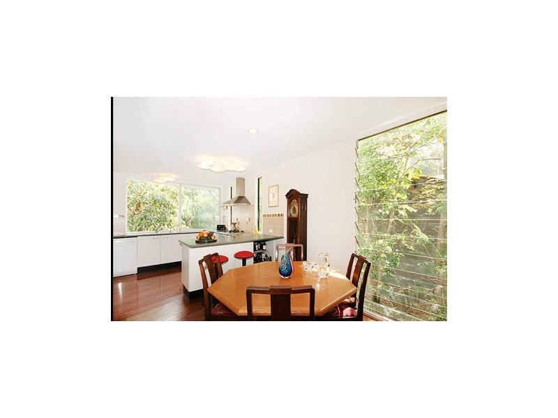 146 Russell Terrace, Indooroopilly QLD 4068