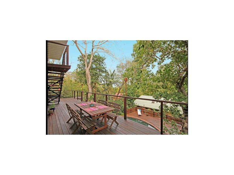 146 Russell Terrace, Indooroopilly QLD 4068