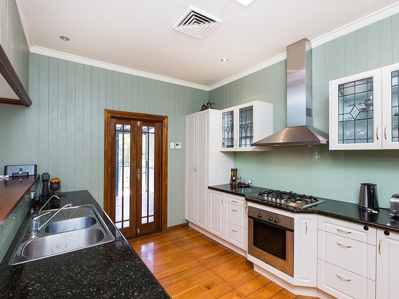 144 Wilston Road, Newmarket QLD 4051