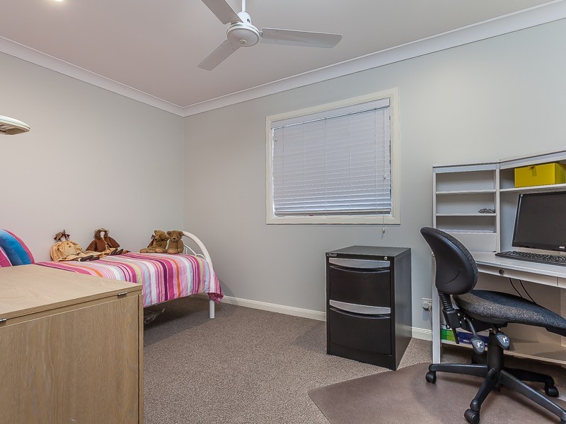 42 Carey Street, Bardon QLD 4065