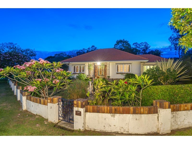 18 Arinya Road, Ashgrove QLD 4060