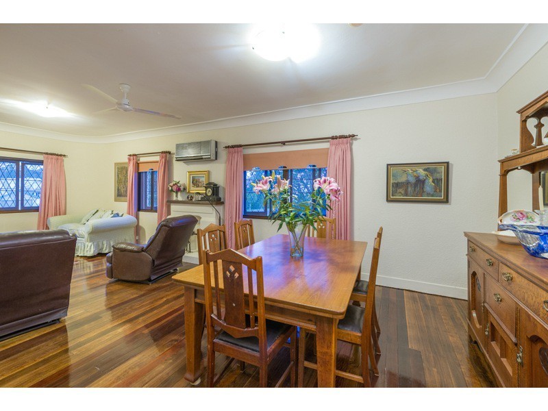 18 Arinya Road, Ashgrove QLD 4060