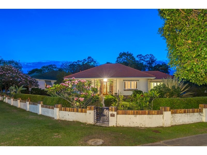 18 Arinya Road, Ashgrove QLD 4060