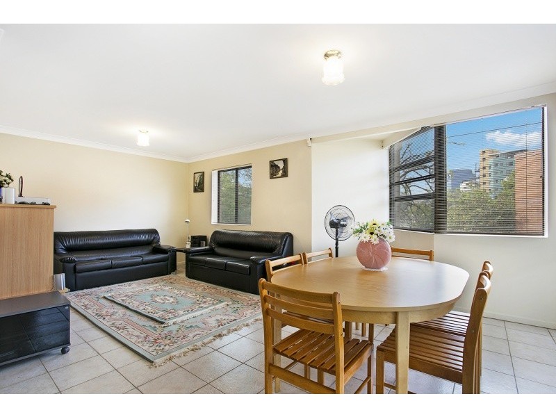 39/44 Brisbane Street, Toowong QLD 4066