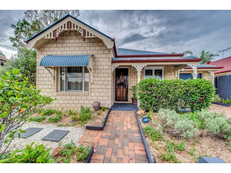 14 Pintail Crescent, Forest Lake QLD 4078