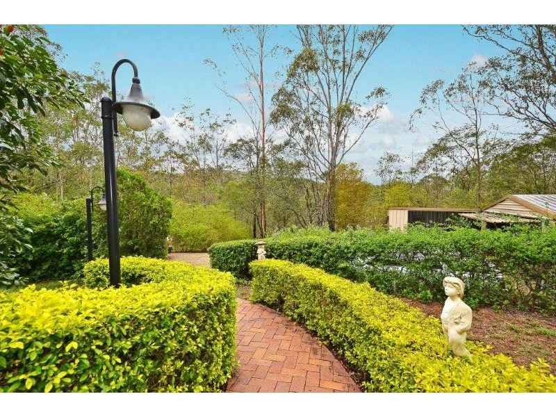 15 Auld Court, Mount Crosby QLD 4306