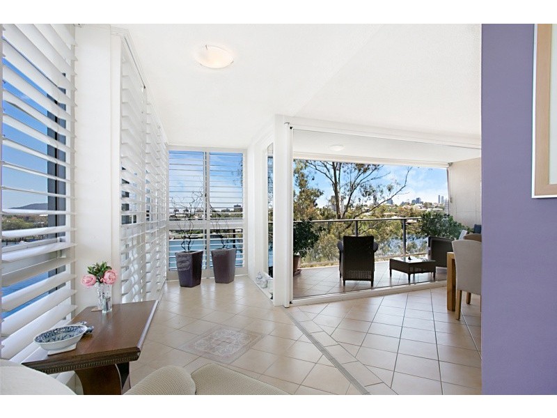 13/92 Macquarie Street, St Lucia QLD 4067