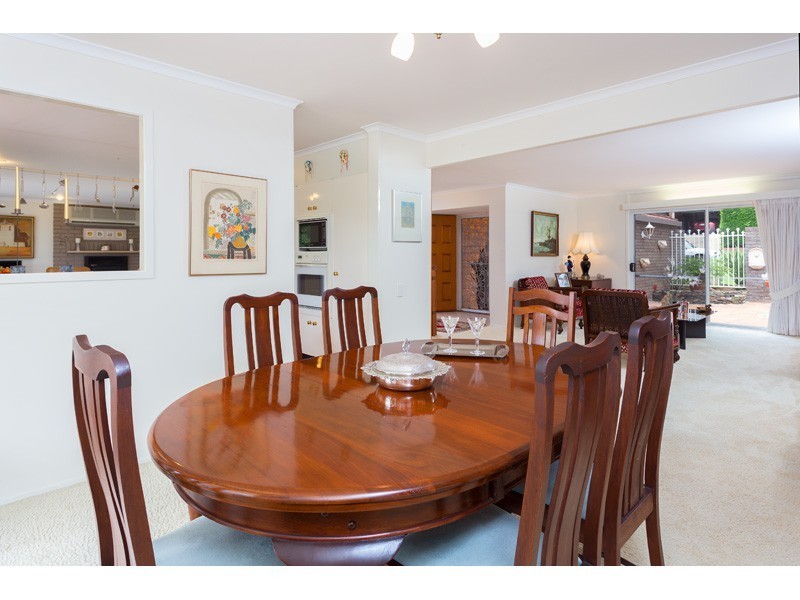 6 Tourmaline Street, Kenmore QLD 4069