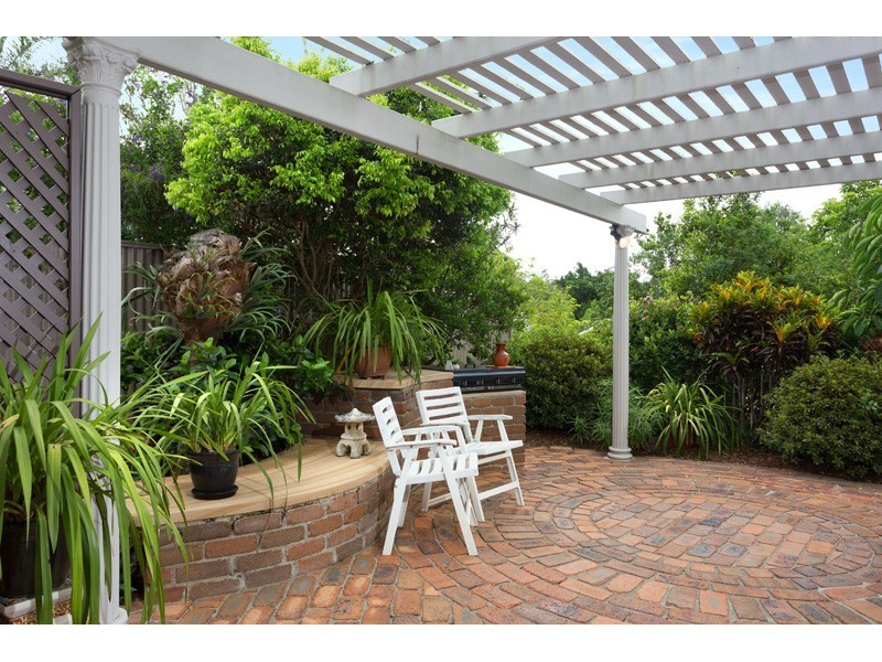 6 Tourmaline Street, Kenmore QLD 4069