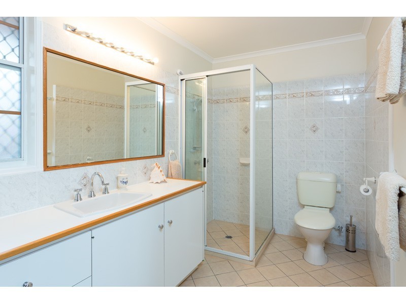 6 Tourmaline Street, Kenmore QLD 4069