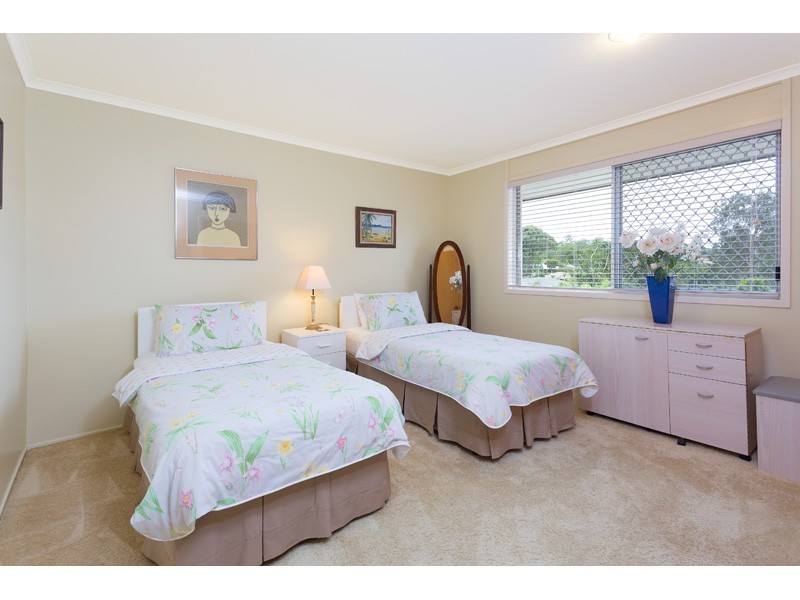 6 Tourmaline Street, Kenmore QLD 4069