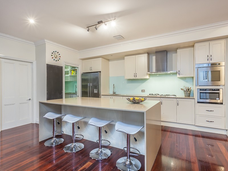 71 Ascot Street, Ascot QLD 4007