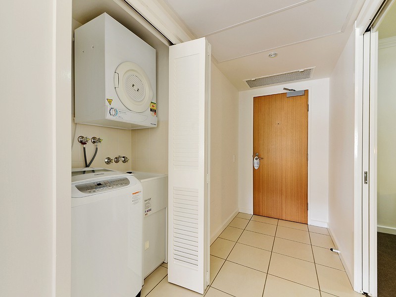 2702/141 Campbell Street, Bowen Hills QLD 4006