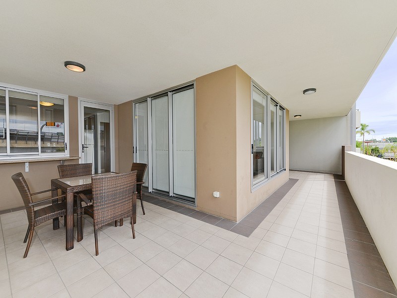 2702/141 Campbell Street, Bowen Hills QLD 4006