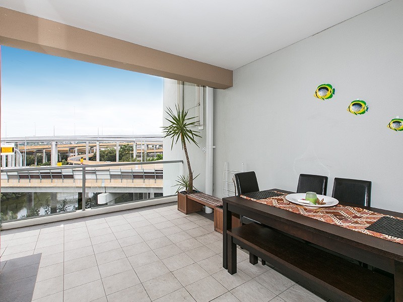 2702/141 Campbell Street, Bowen Hills QLD 4006