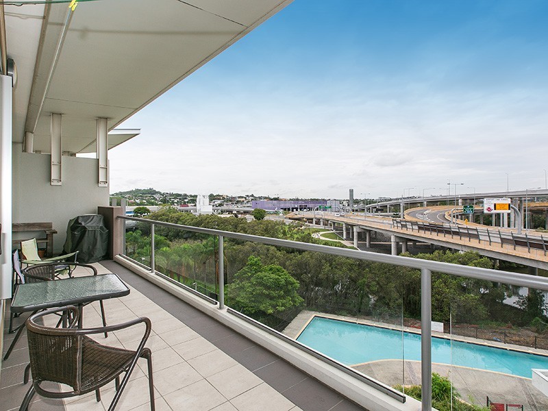2702/141 Campbell Street, Bowen Hills QLD 4006