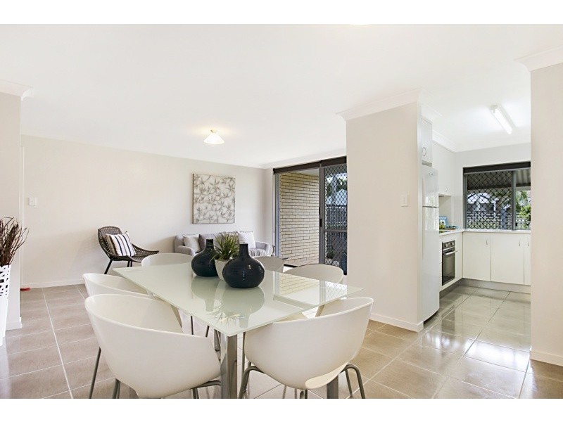 18/22-26 Warren Street, St Lucia QLD 4067