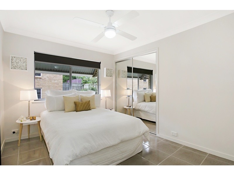 18/22-26 Warren Street, St Lucia QLD 4067