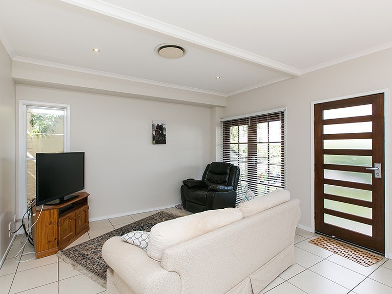 2/12 Mordant Street, Ascot QLD 4007