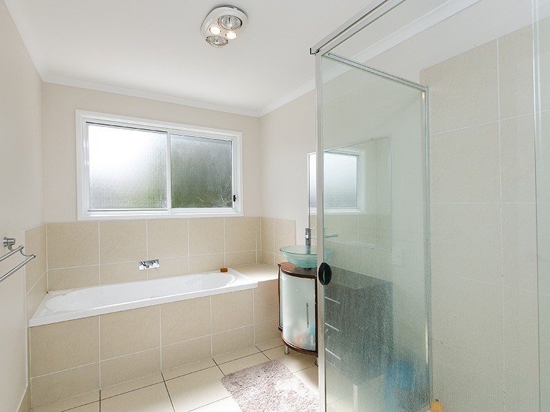 2/12 Mordant Street, Ascot QLD 4007