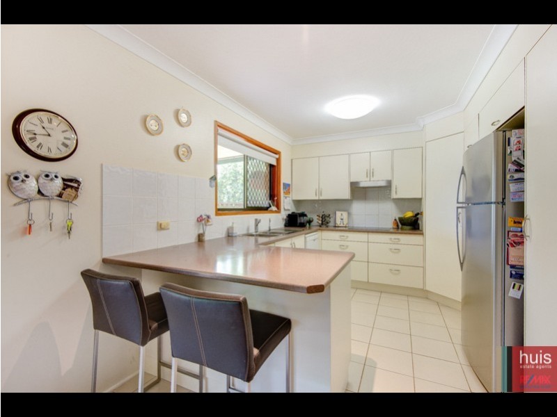 24 Helemon St, Belmont QLD 4153
