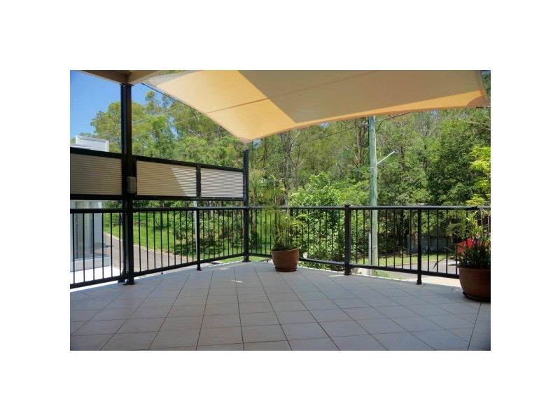 26 Woodstock Avenue, Taringa QLD 4068