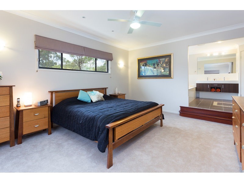 77 Brimblecombe Circuit, Pullenvale QLD 4069