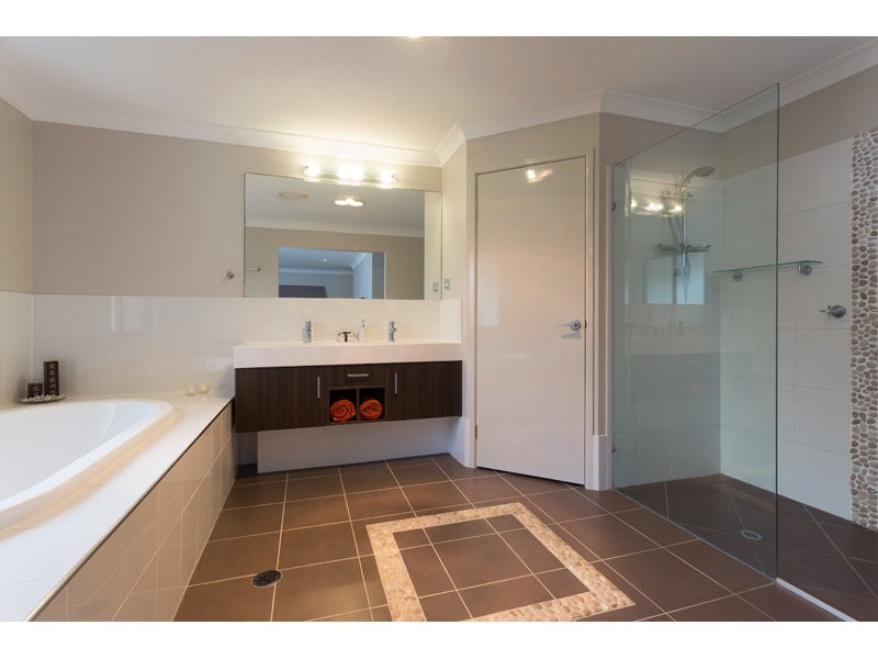 77 Brimblecombe Circuit, Pullenvale QLD 4069