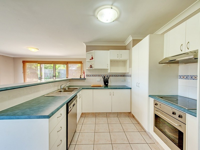 97 Jubilee Avenue, Forest Lake QLD 4078