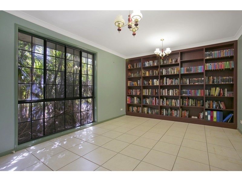 175 Hawkesbury Road, Moggill QLD 4070