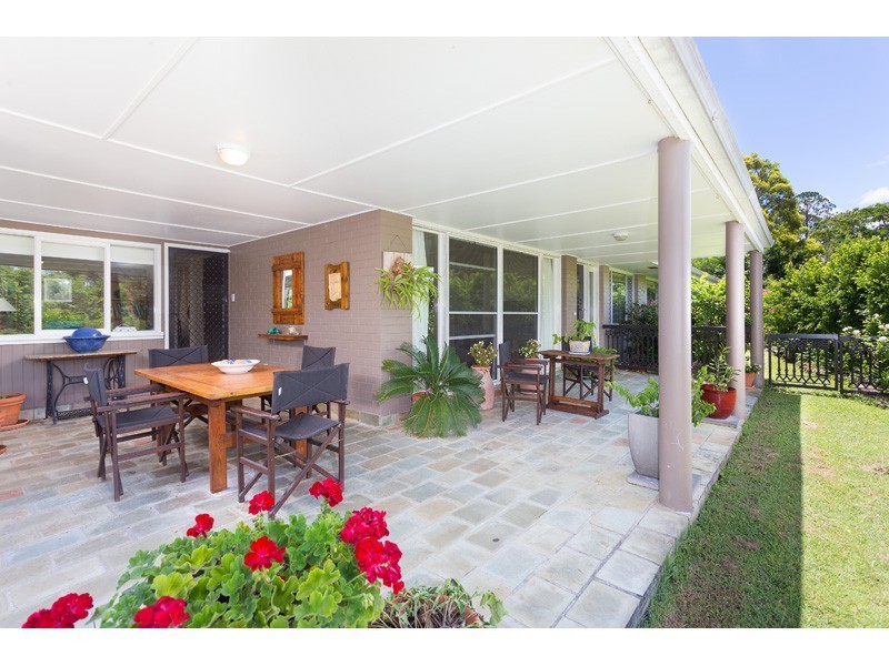 7 Jedburgh Street, Kenmore QLD 4069