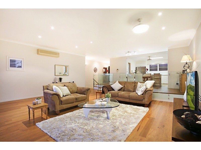 62 Birdwood Terrace, Auchenflower QLD 4066