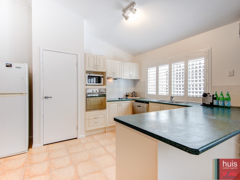 15 Barrier Street, North Lakes QLD 4509