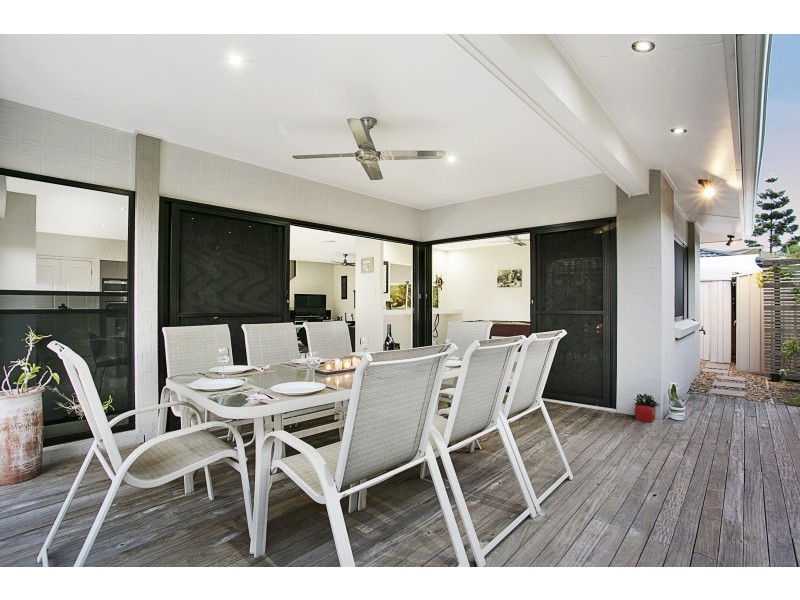 75 Sinnamon Road, Sinnamon Park QLD 4073