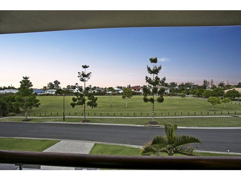 75 Sinnamon Road, Sinnamon Park QLD 4073