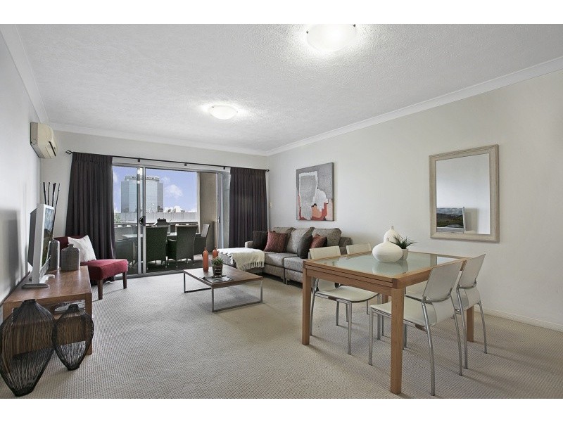 15/36 Holland Street, Toowong QLD 4066