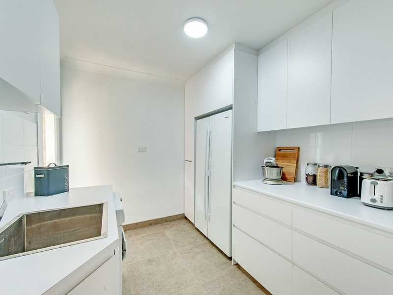 6 Acorn Circuit, Forest Lake QLD 4078