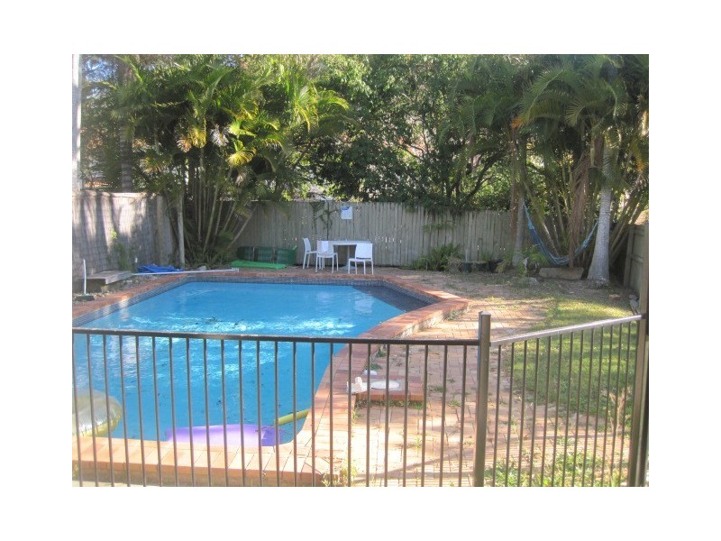 25 Oberon Street, Morningside QLD 4170