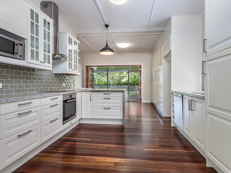 42 Grace Street, Mitchelton QLD 4053