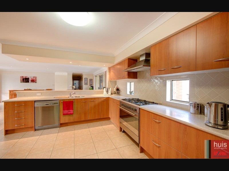 5 Morinda Ct, Warner QLD 4500