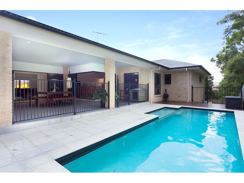 53a Lagoon Crescent, Bellbowrie QLD 4070