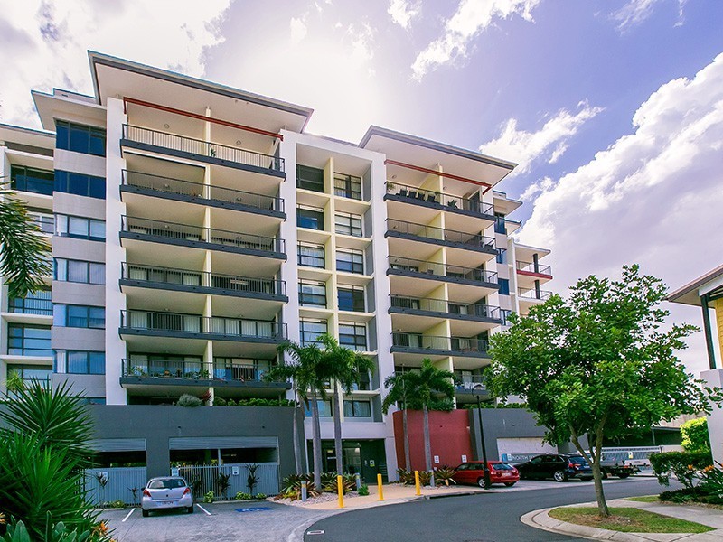 1304/16-28 Surbiton Court, Carindale QLD 4152