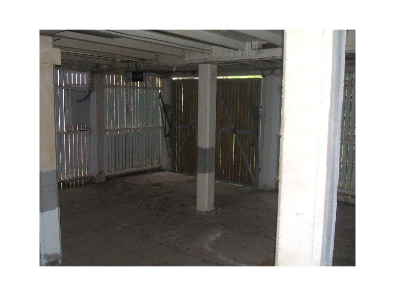 33 Erneton Street, Newmarket QLD 4051