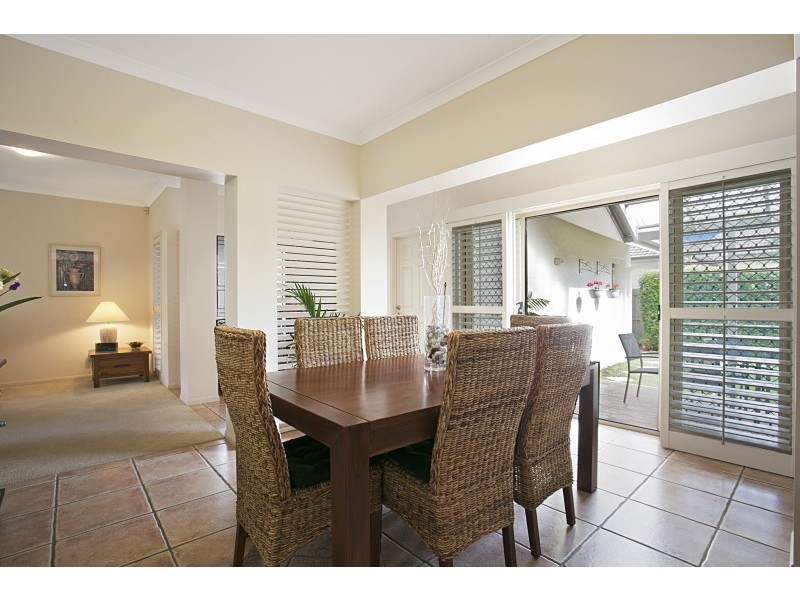 81 Thomas Macleod Avenue, Sinnamon Park QLD 4073