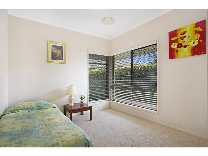 81 Thomas Macleod Avenue, Sinnamon Park QLD 4073