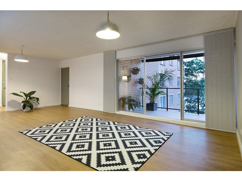 14/136 Macquarie Street, St Lucia QLD 4067