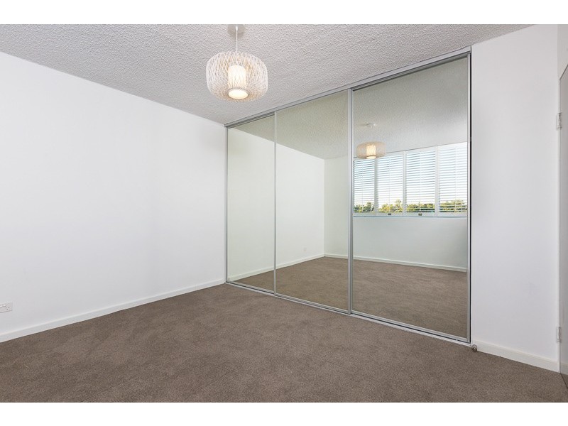 14/136 Macquarie Street, St Lucia QLD 4067